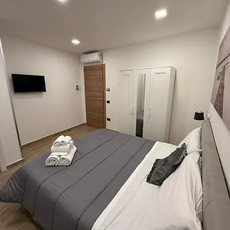 Residenza Trinità Nápoles